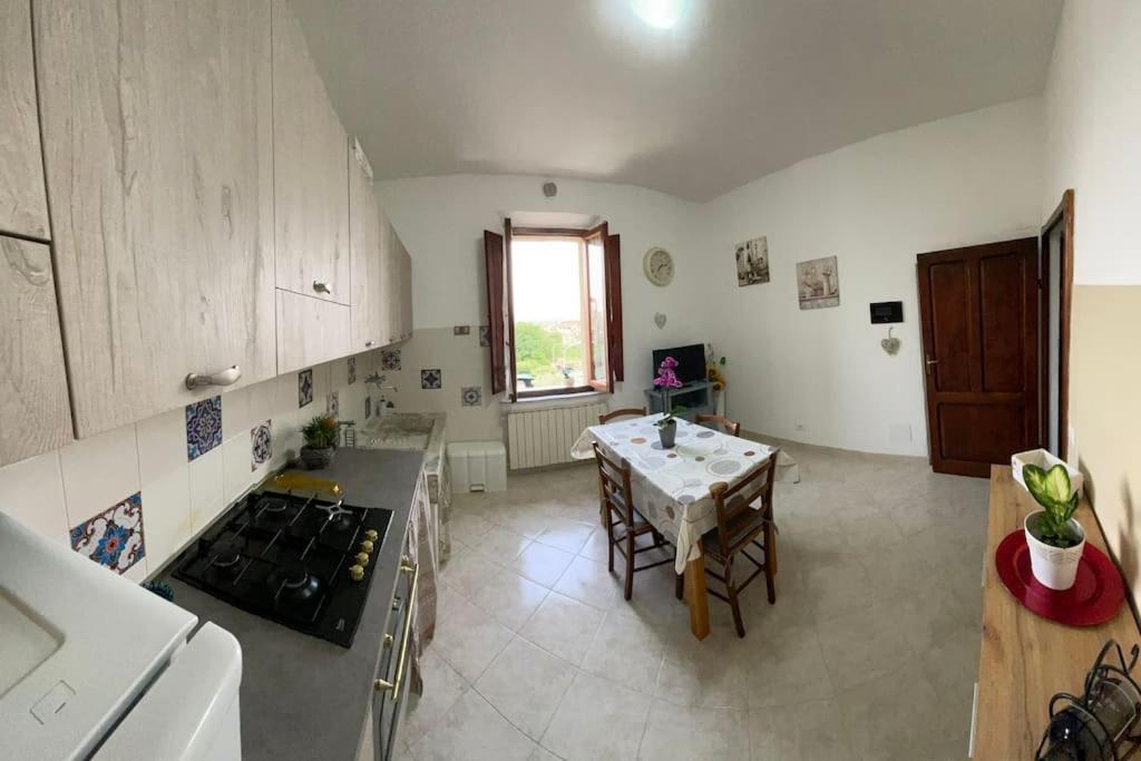Apartamento La Casa Di Alex - Alex'S House Colle di Val d'Elsa Exterior foto